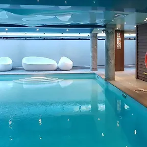 Les Arolles Apartment